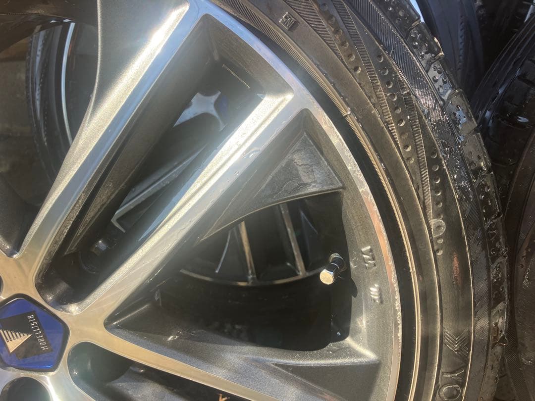 モデリスタホイール　18インチ　プリウスa ノア、ヴォクシーなど…にも