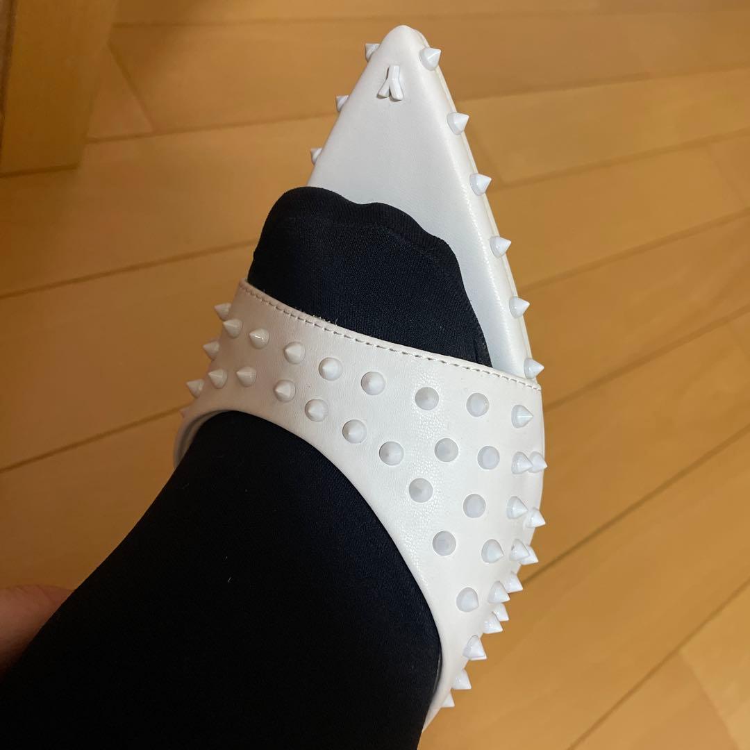 テコエ 最終価格！yello QUINN SANDALS