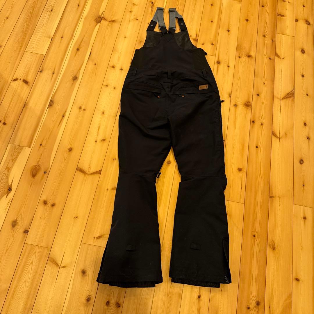 らロキシー　ROXY ビブパンツ　黒オーバーオール　M レディース