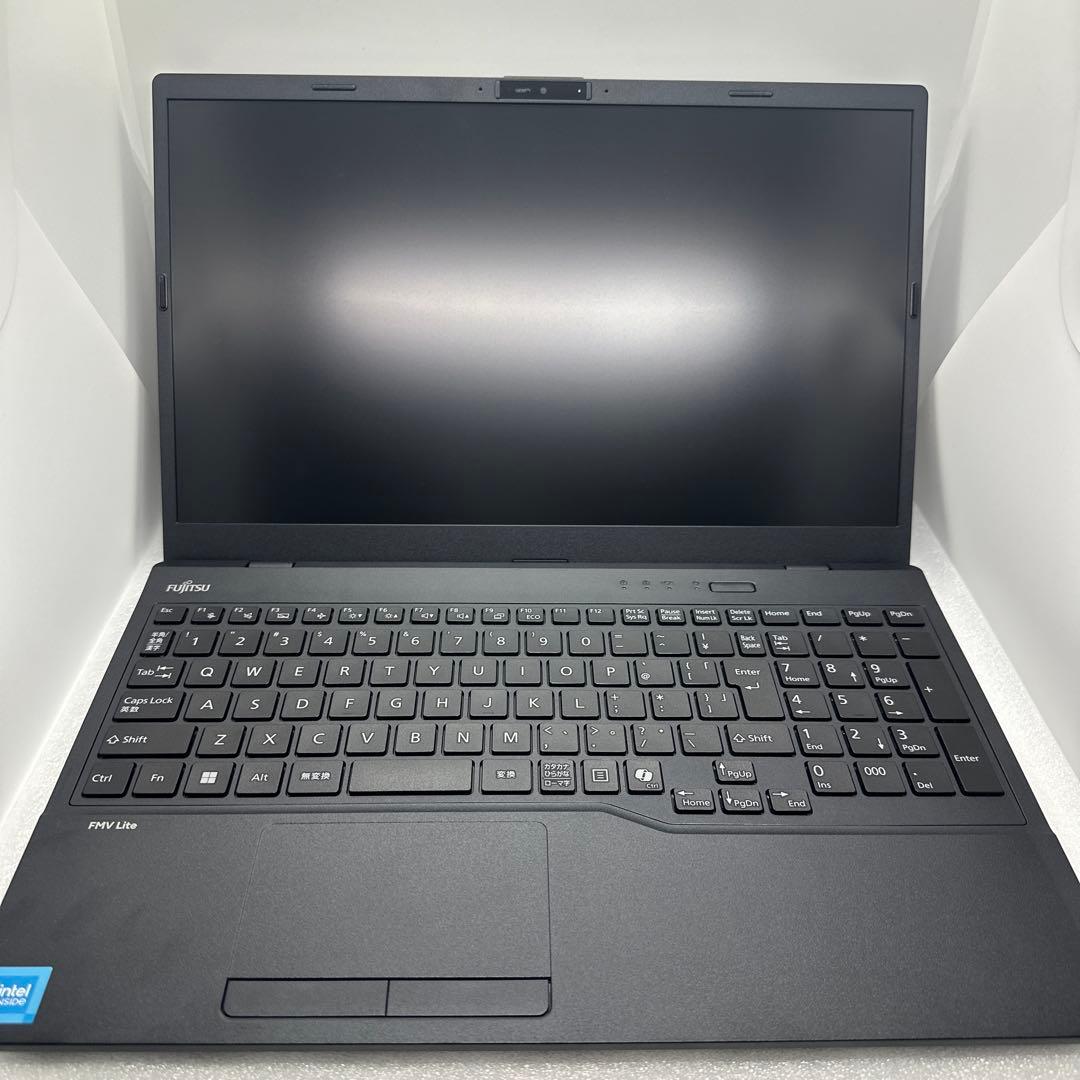 【美品】Fujitsu FMV WJ2A112 黒 ノートPC