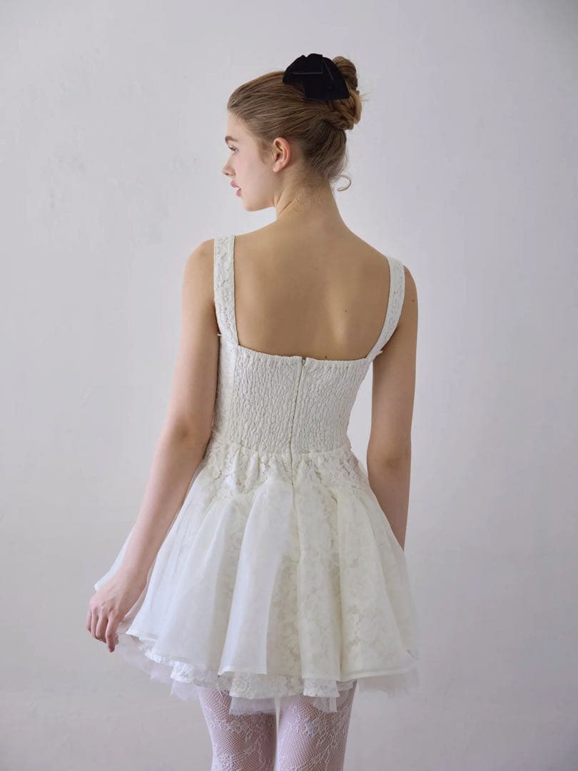 Treat Ürself 完売ドレス 新品未使用 タグ付き　おまけ付き