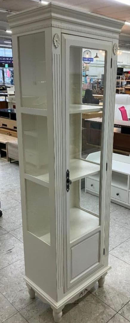 シェルフ　カップボード　飾り棚　フレンチアンティーク風