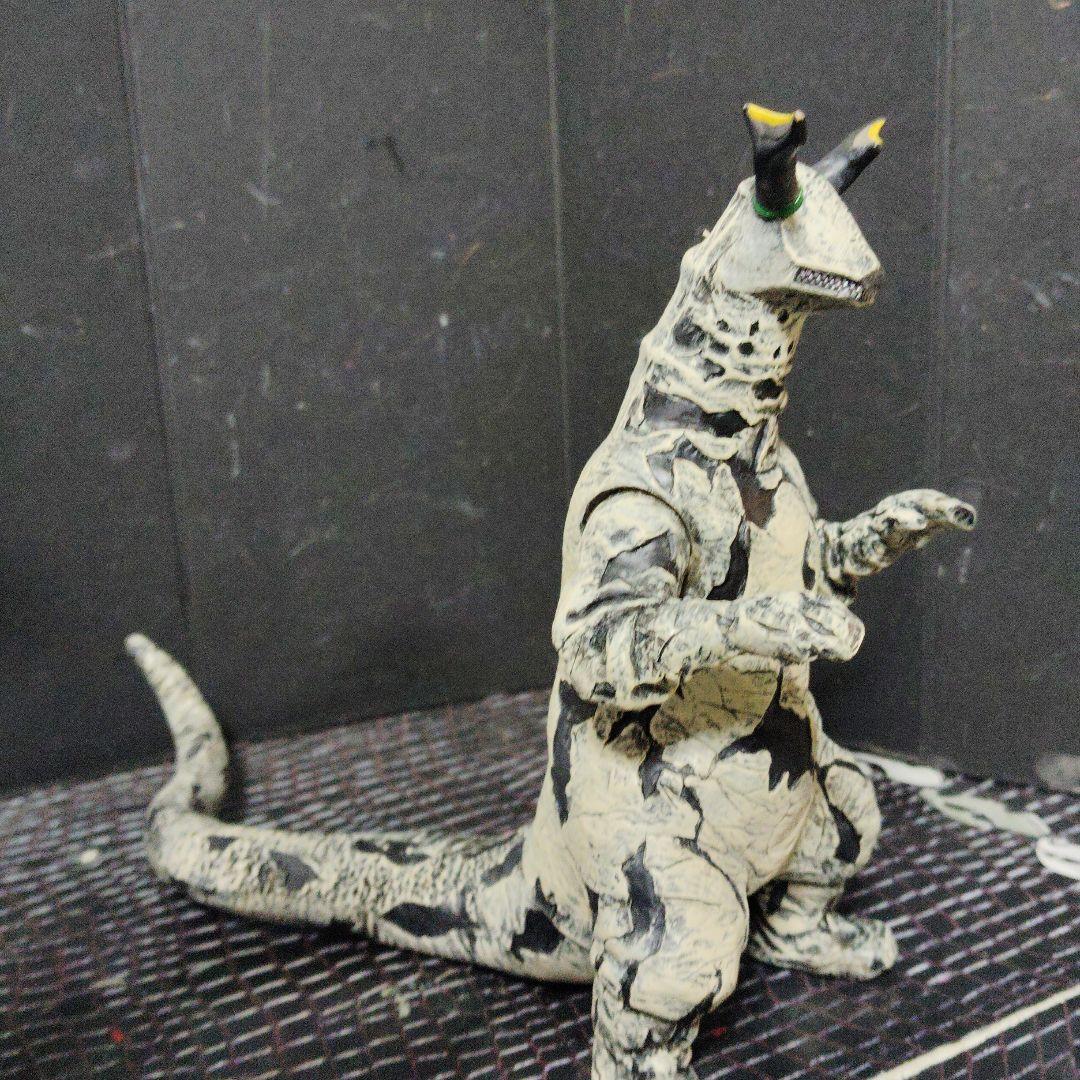 Ｎaoウルトラ怪獣絶版ソフビEXゴモラ.エレキング