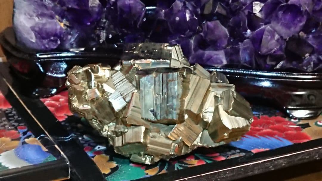 パイライト ペルー産 最高品質  強力な邪気祓い、攻撃や悪意を跳ね返す、危機回避