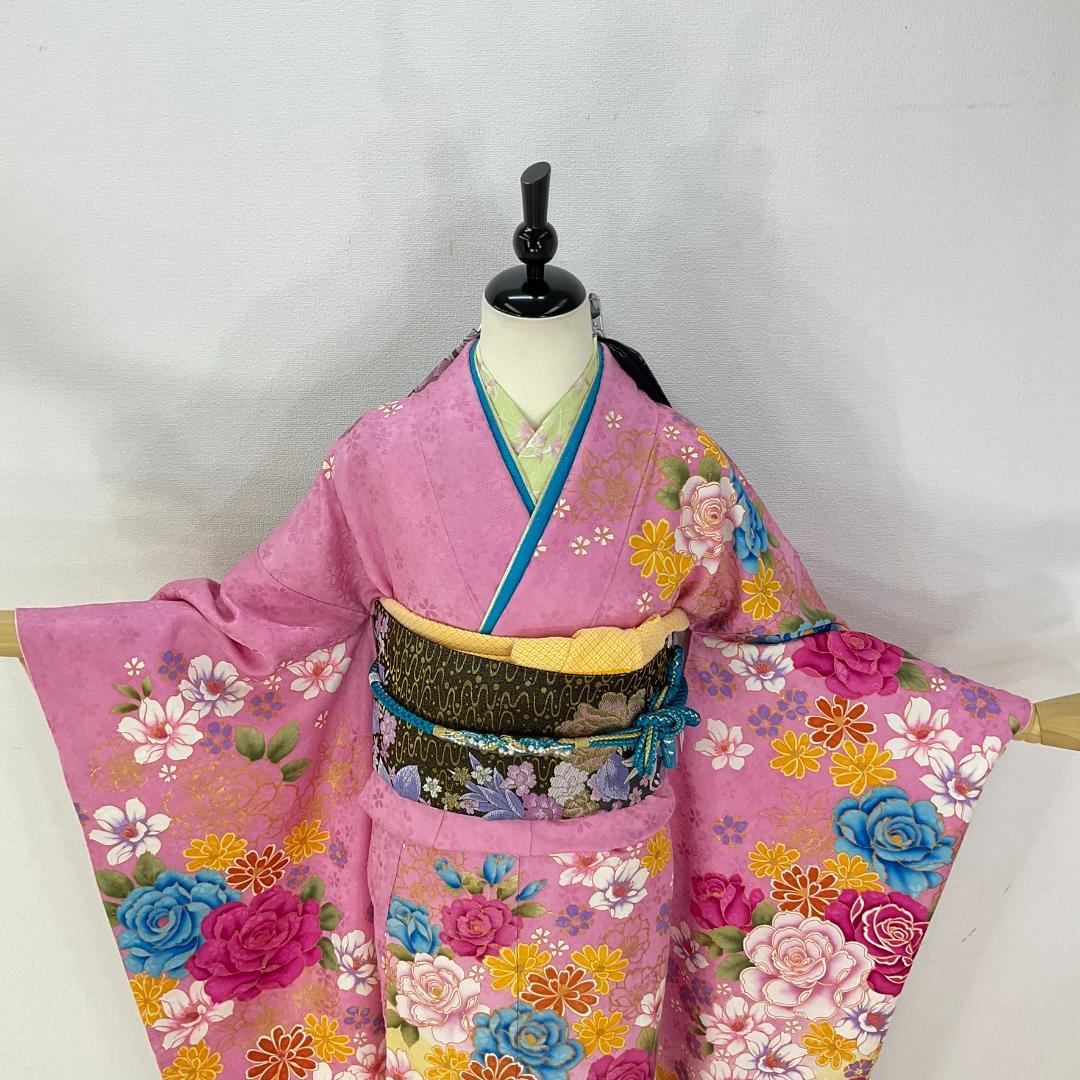 ミニーママ専用　お振袖 ピンク　薔薇づくし　正絹　美品　成人式