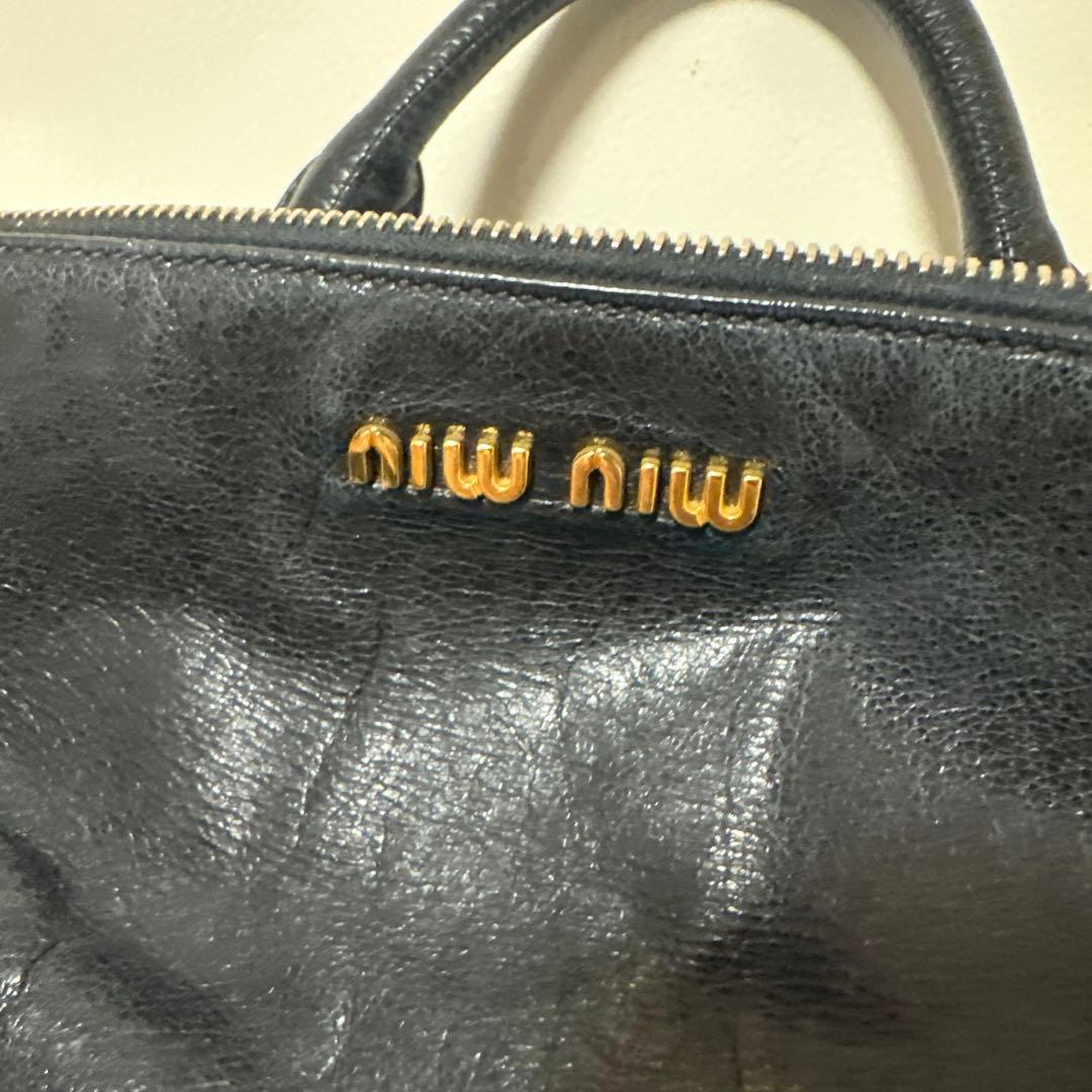 miumiu ハンドバック