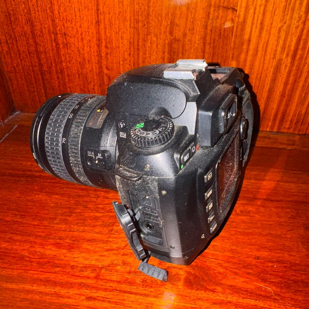 Nikon D70 デジタル一眼レフカメラ　動作未確認