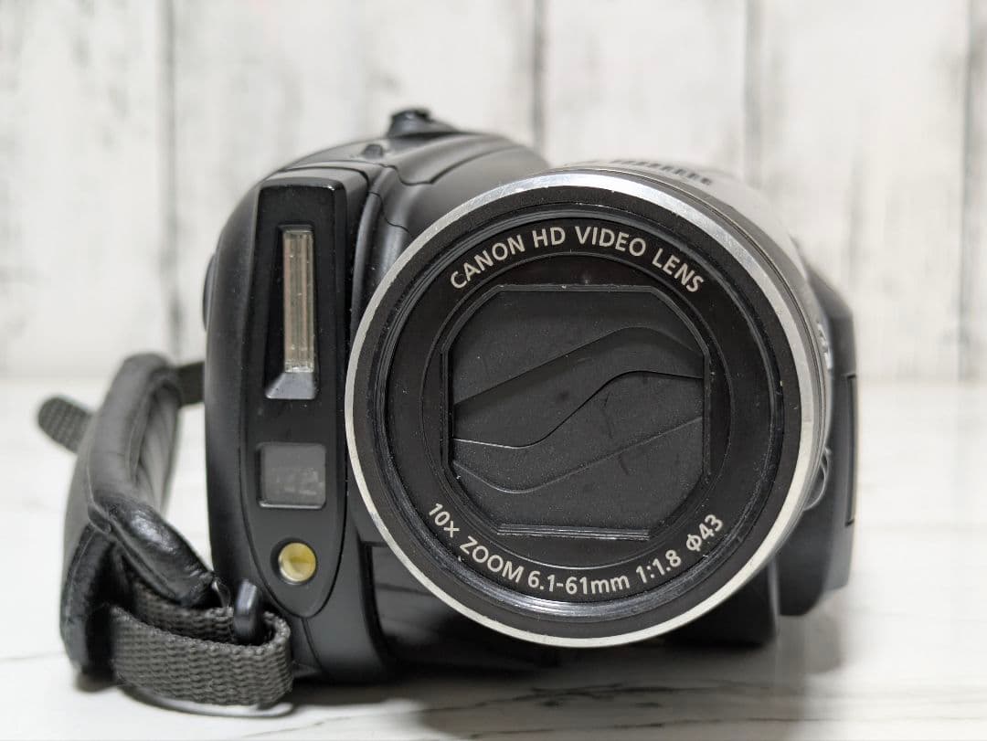 ② Canon　iVIS HV30　MiniDV対応　セット