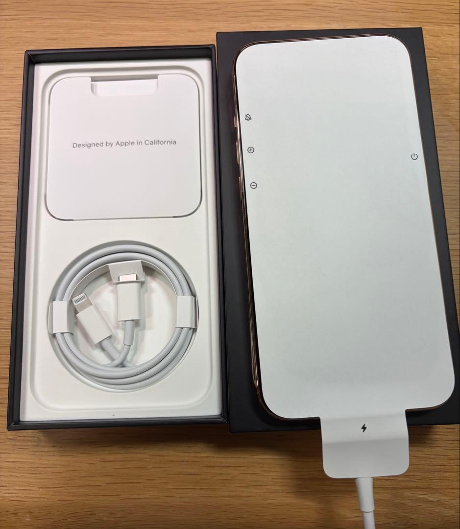 iPhone13Pro ゴールド SIMフリー　残総バッテリー75%