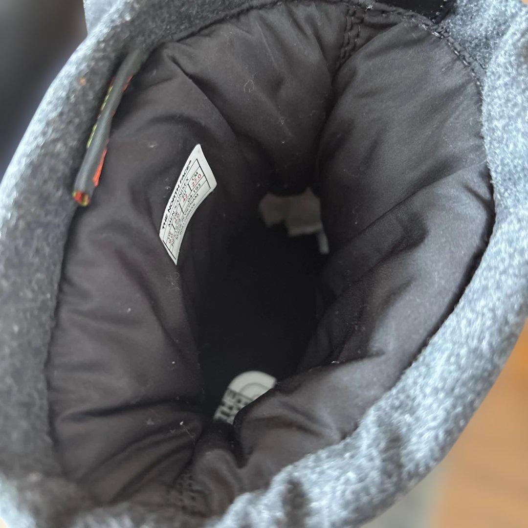 ザ・ノースフェイス ヌプシ ブーティウールV ショート スノーブーツ チャコール