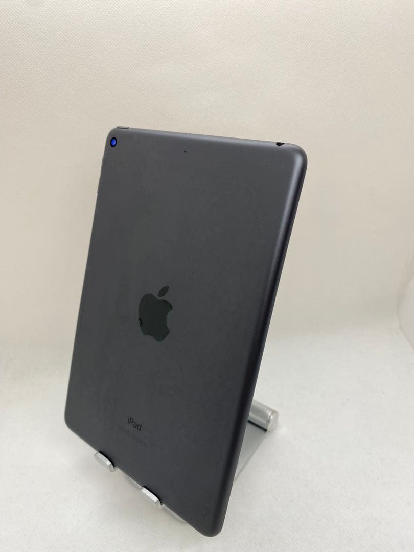 ジャンク品iPad mini 5 64GB バッテリー81% 9LM93