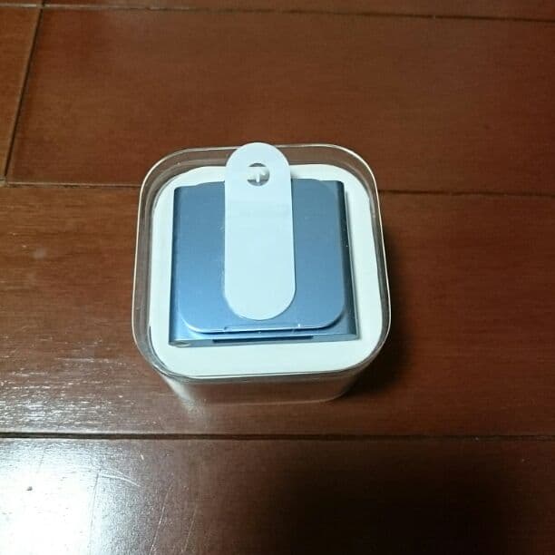 新品 未使用 Apple ipod nano  16GB   MC695J /A