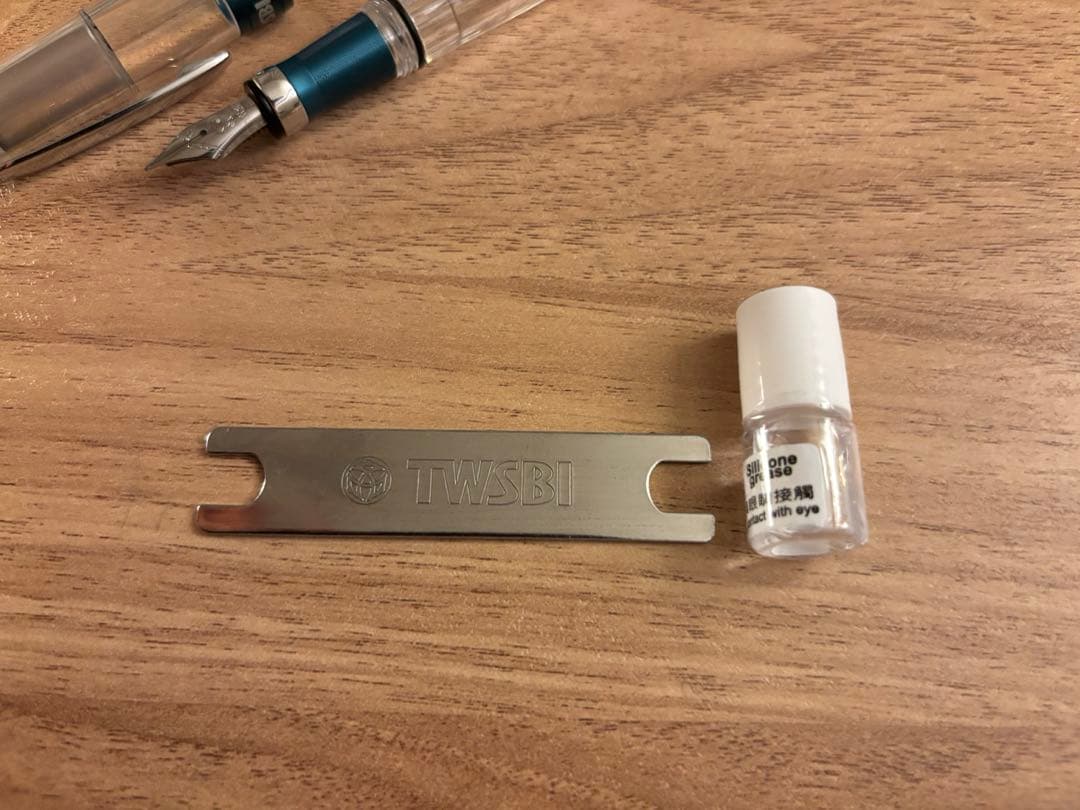 【専用工具付】TWSBI ダイヤモンド 580 ALR プルシアンブルー 字幅M