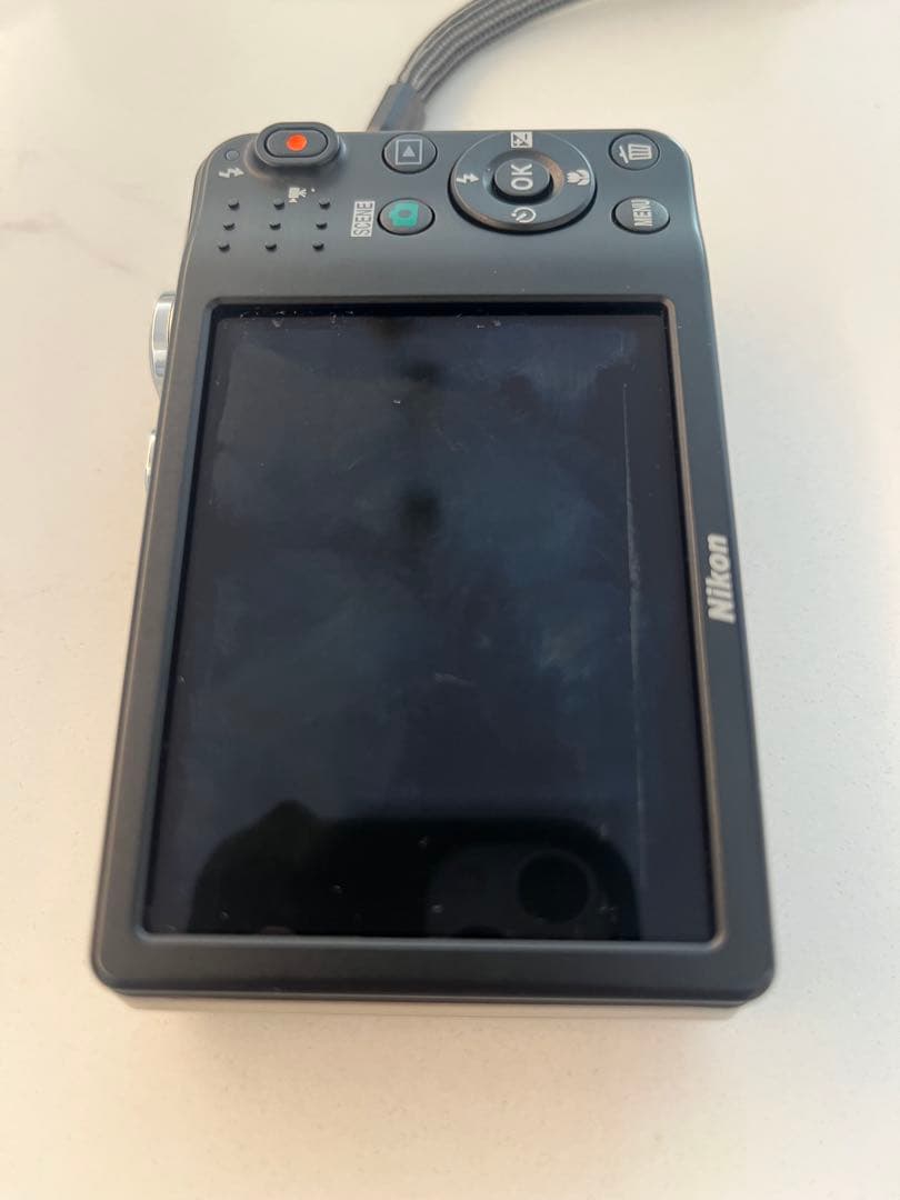 【動作確認済】Nikon COOLPIX L28 シルバー　コンデジ　デジカメ