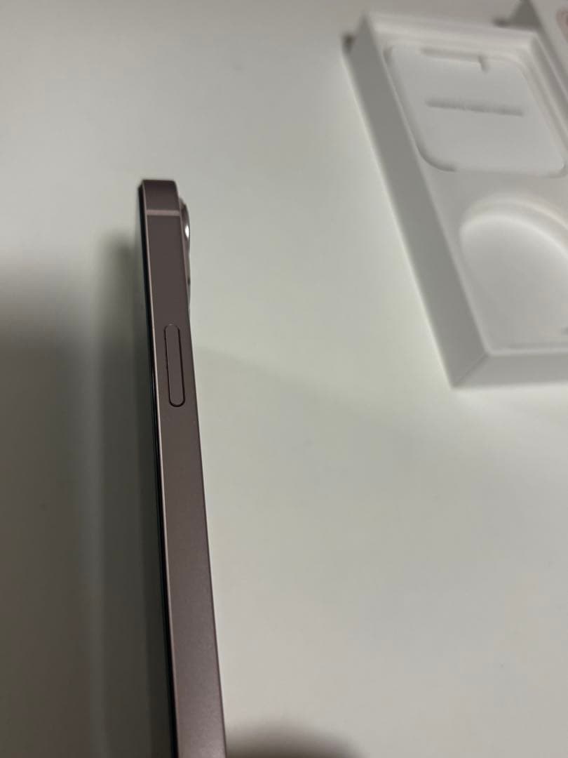 iPhone13 本体