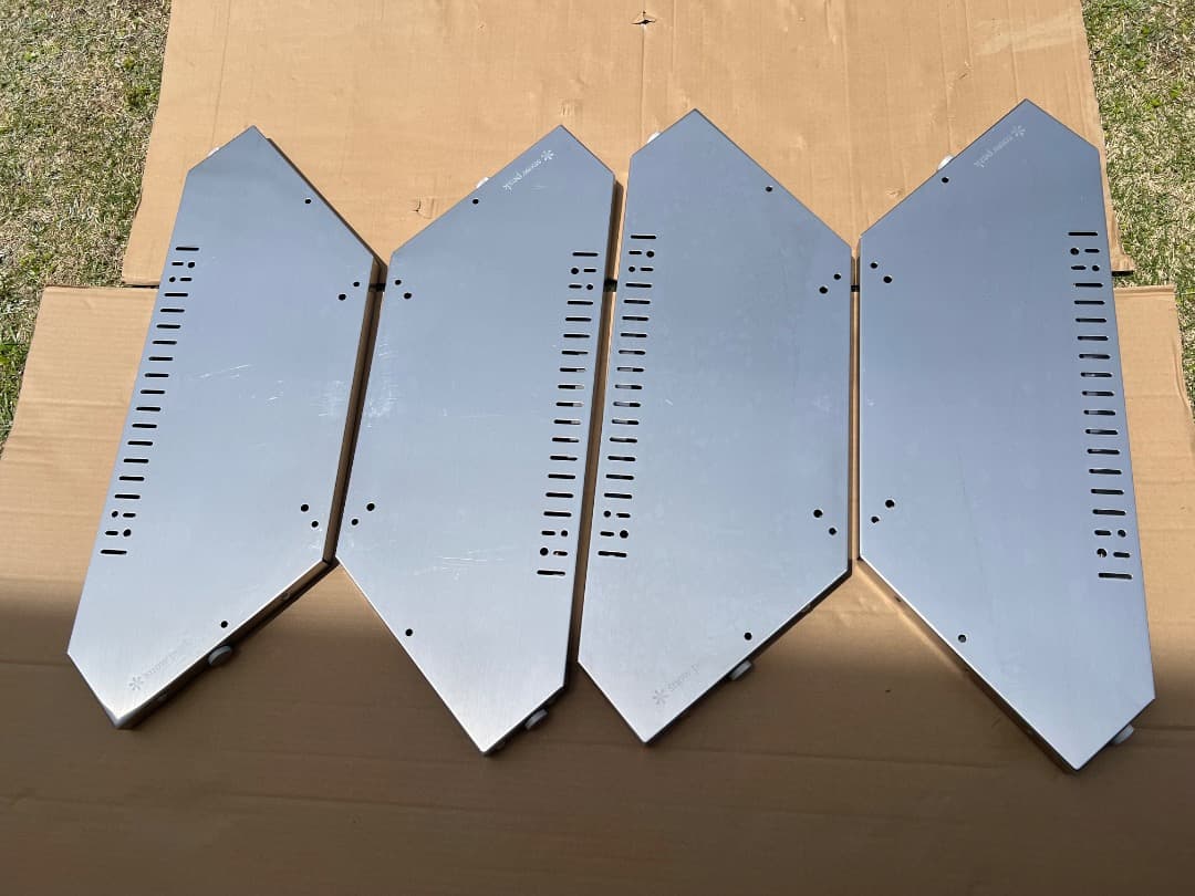 【美品・使用頻度少】スノーピークのジカロテーブル