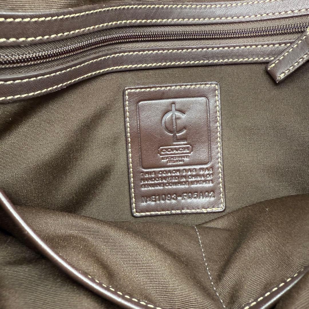《入手困難》コーチ メッセンジャーバック レザー フラップ 斜めがけ
