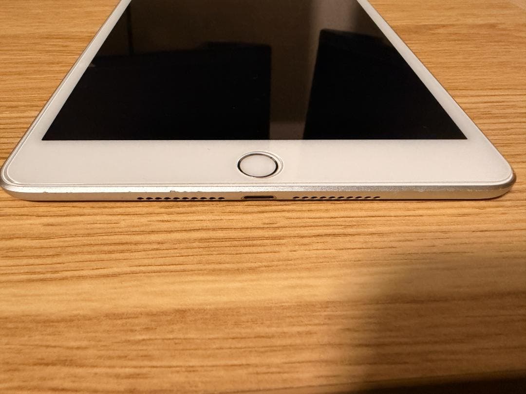 iPad mini 第5世代 64GB Wi-Fiモデル