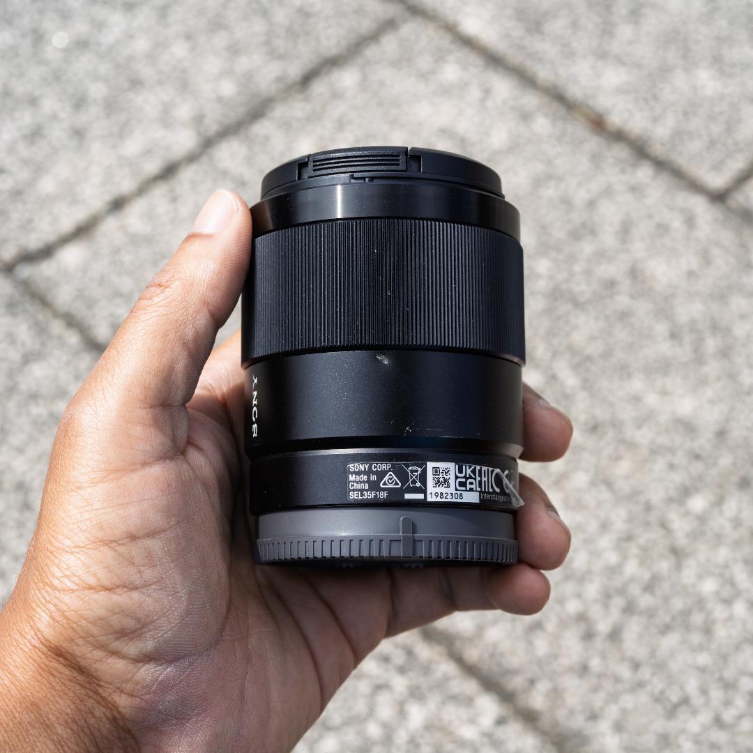 SONY FE 35mm F1.8 SEL35F18 Eマウント