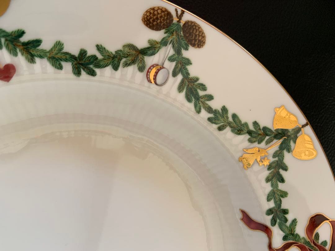 ロイヤルコペンハーゲン　スターフルーテッド ディーププレート 4枚　24センチ