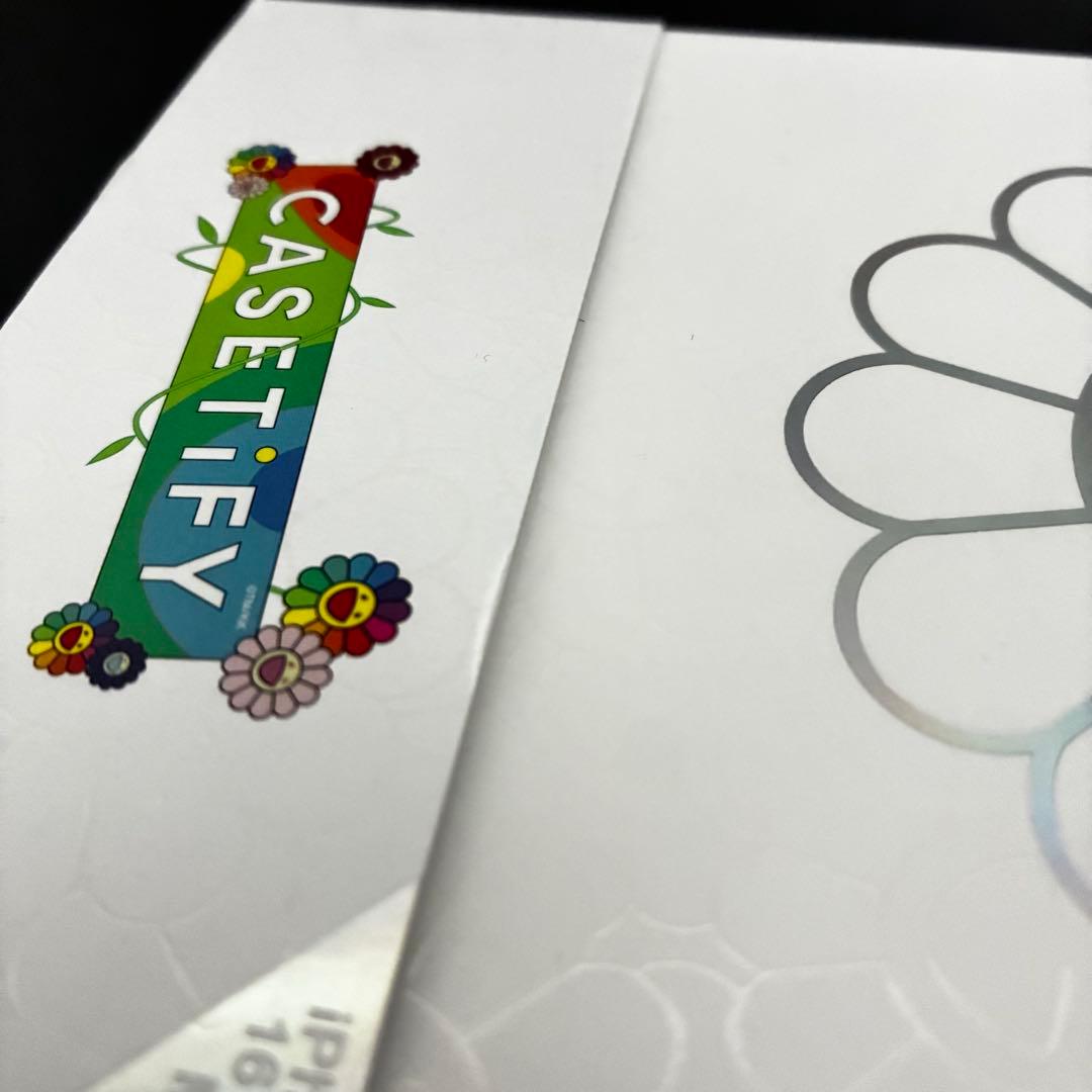 【村上隆 x CASETiFY】FLOWERS BLOOM フィギア BLACK