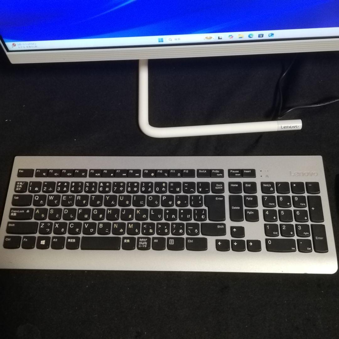 レノボ 超狭枠24吋 8世代 Core-i5 8G/512SSD/1THDD＠白