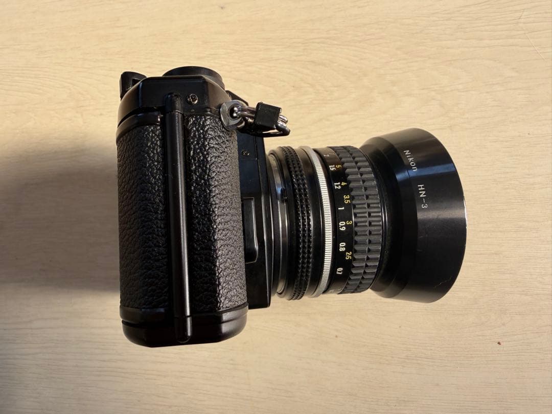 Nikon EM 一眼レフカメラ NIKKOR 50mmレンズ付き