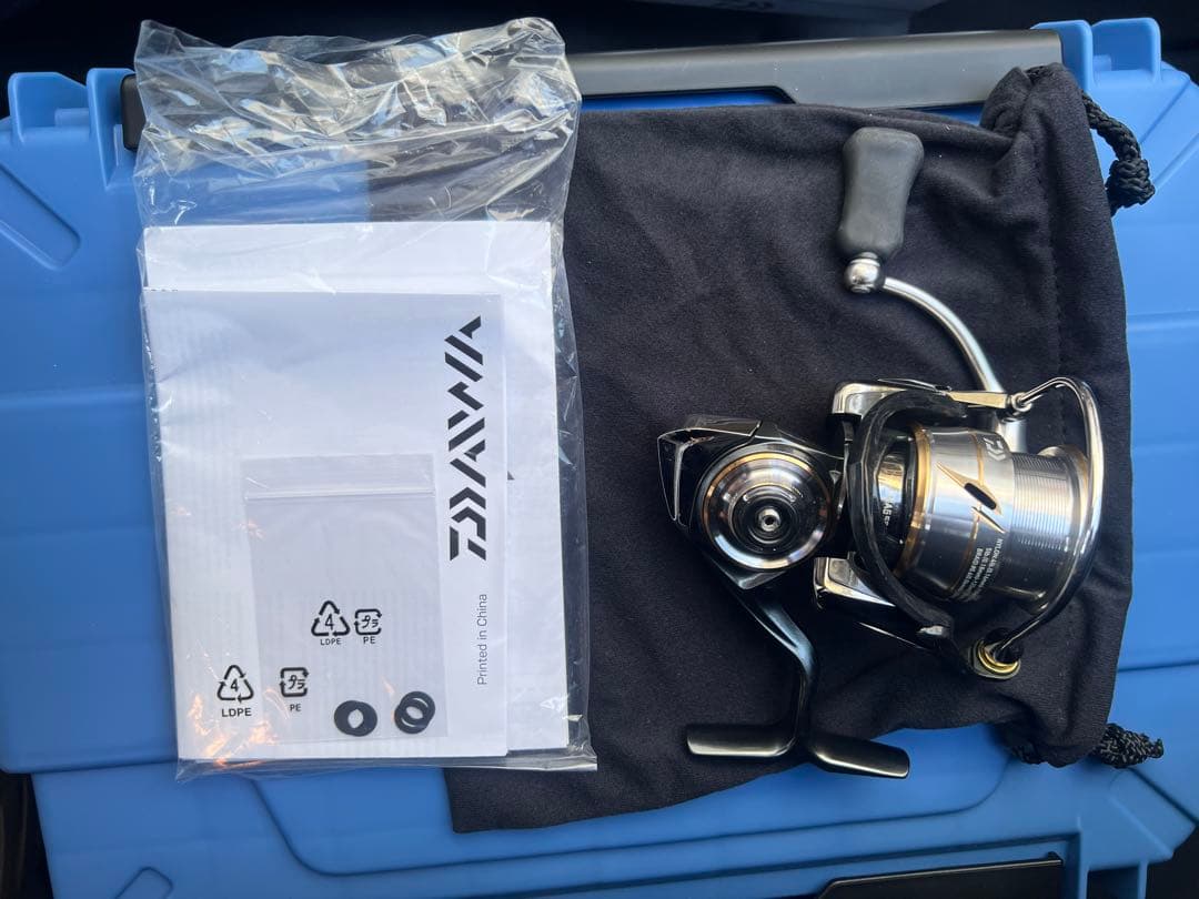 DAIWA LUVIAS FC LT 2500S スピニングリール