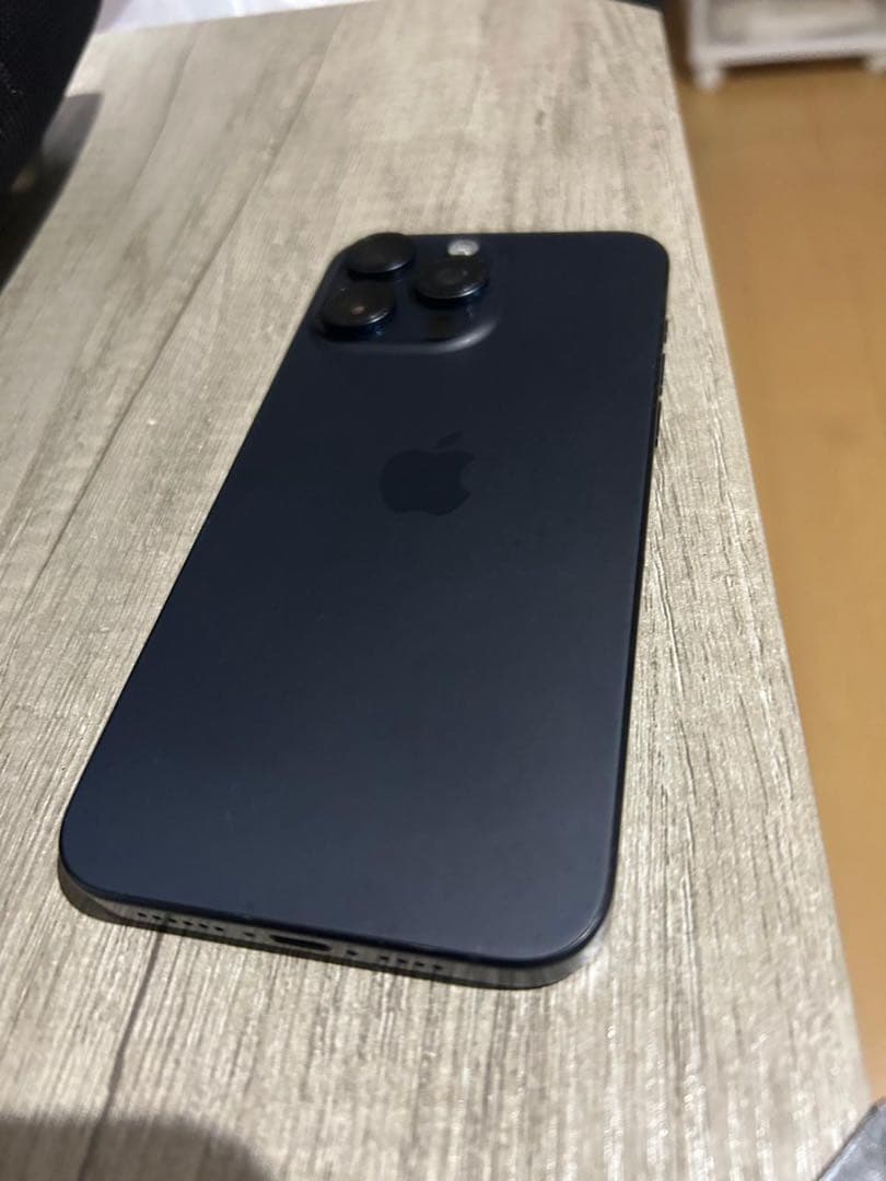 携帯電話本体 iPhone 15 pro Max 256Gb