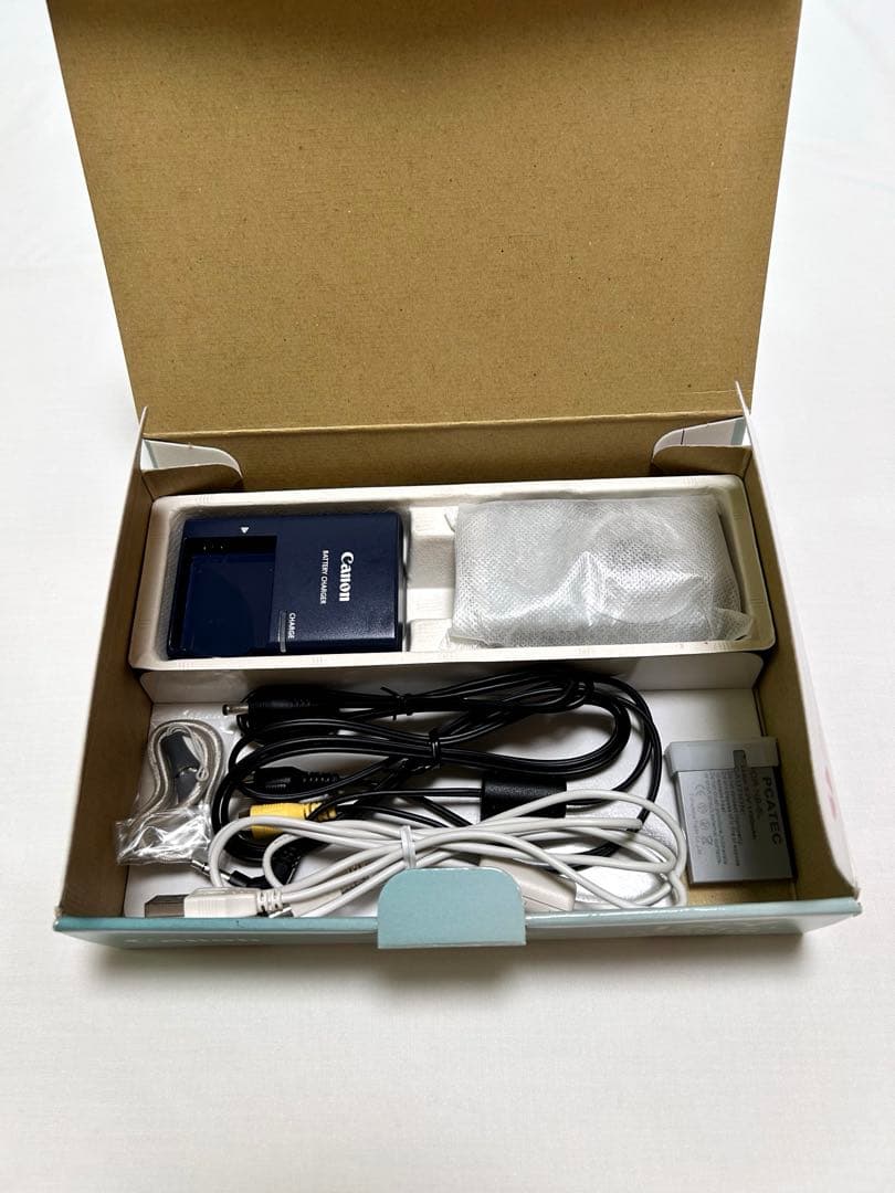 Canon IXY DIGITAL 800IS 新品バッテリーあり　動作確認すみ