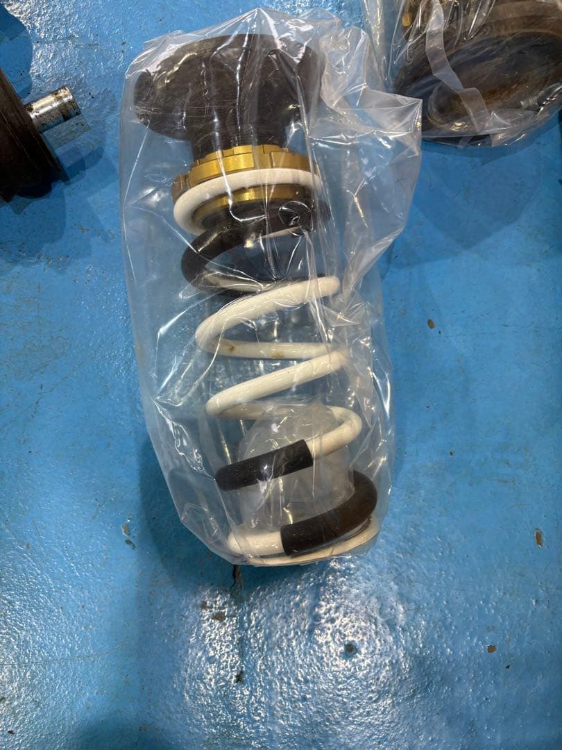 トヨタ 85系　ノア ヴォクシー エスクァイア HKS S styleC 4WD