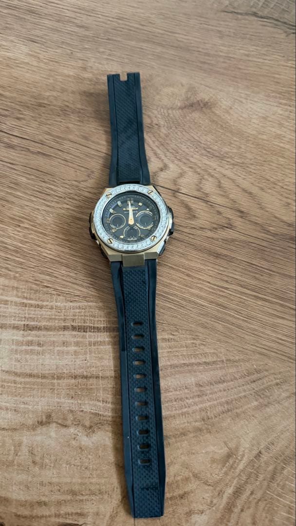 G-SHOCK ダイヤモンド風装飾 デジタル腕時計（ジャンク）