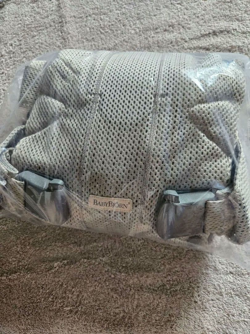 BABYBJÖRN ONE KAI Air 抱っこ紐 グレージュ メッシュ
