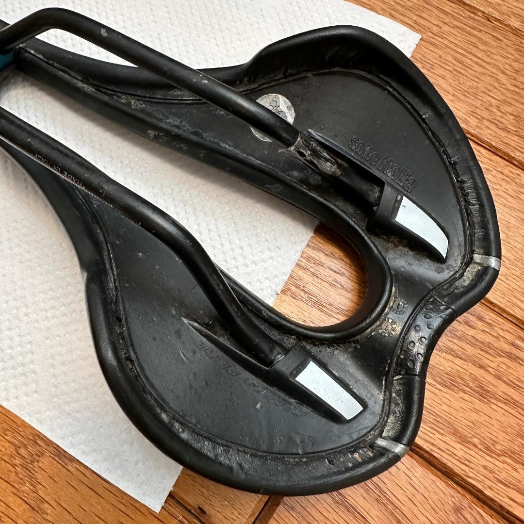 Selle Italia SLR Superflow 145mmサドル 中古 B