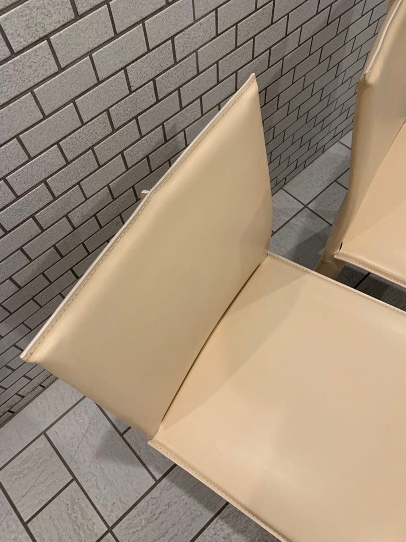 MADEイタリア製／Arper総本革アルペール2脚セット