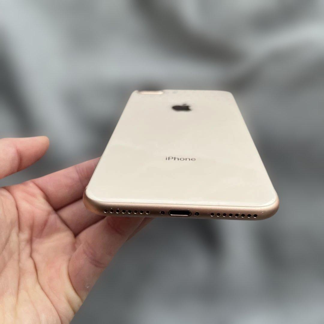 ［SIMフリー］iPhone 8 Puls 64G ゴールド 本体
