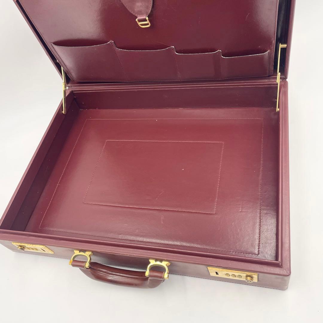 Cartier カルティエアタッシュケース マストラインダイヤルロック ビシネス