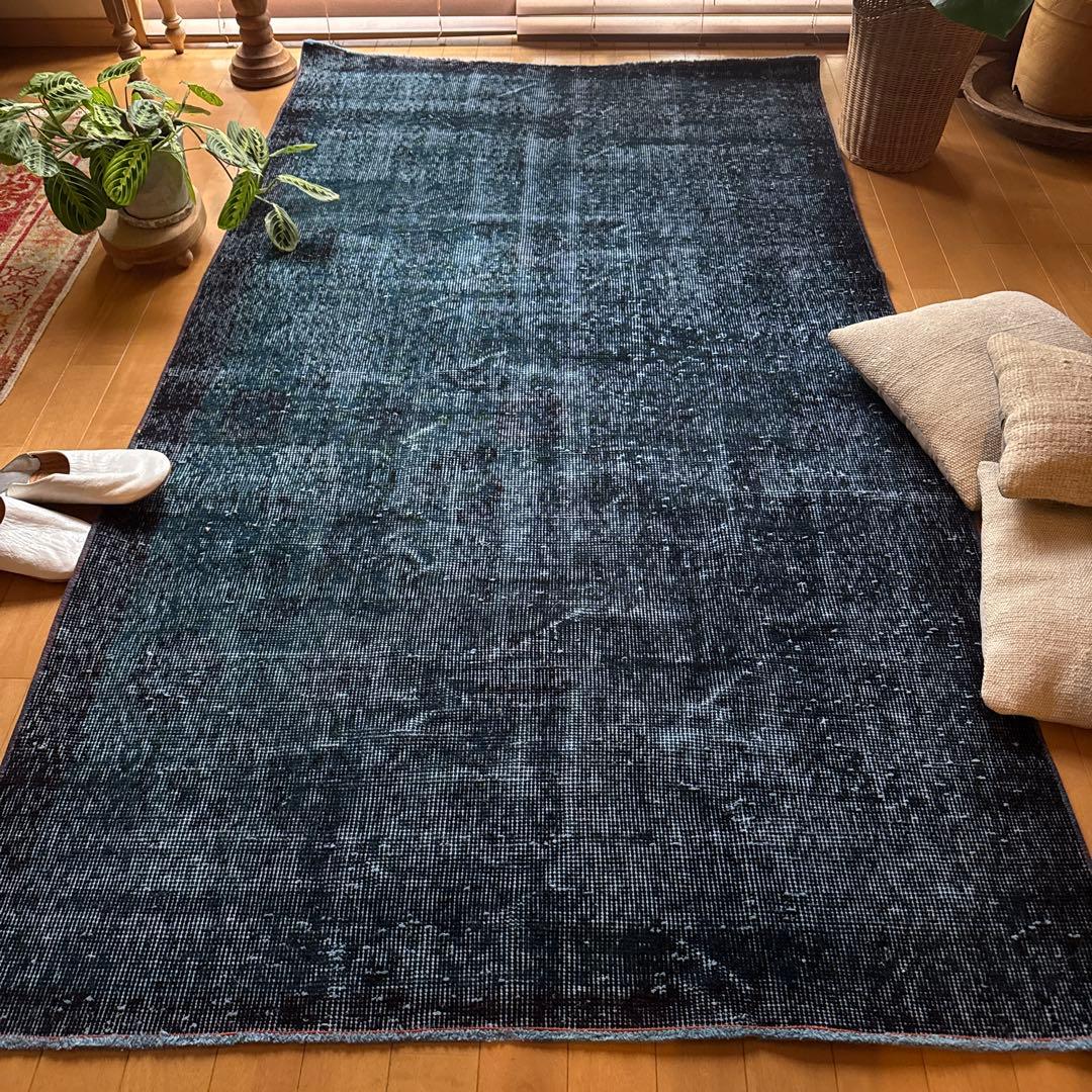 貴重110×198 デニムブルー藍色オーバーダイ　トルコヴィンテージラグ