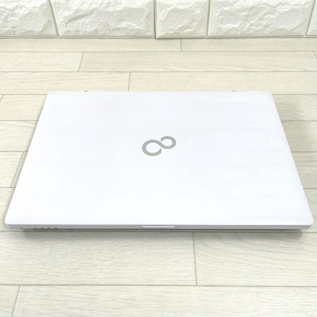 富士通 i3 高速SSD＋HDD メモリ8 windows11ノートパソコン