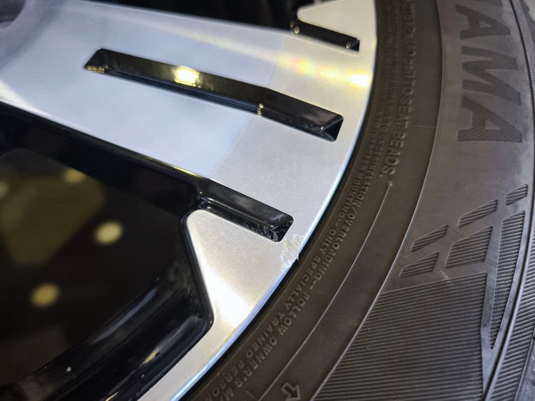 【送料込】タイヤホイールセット4本 225/55R18 98V デリカD5