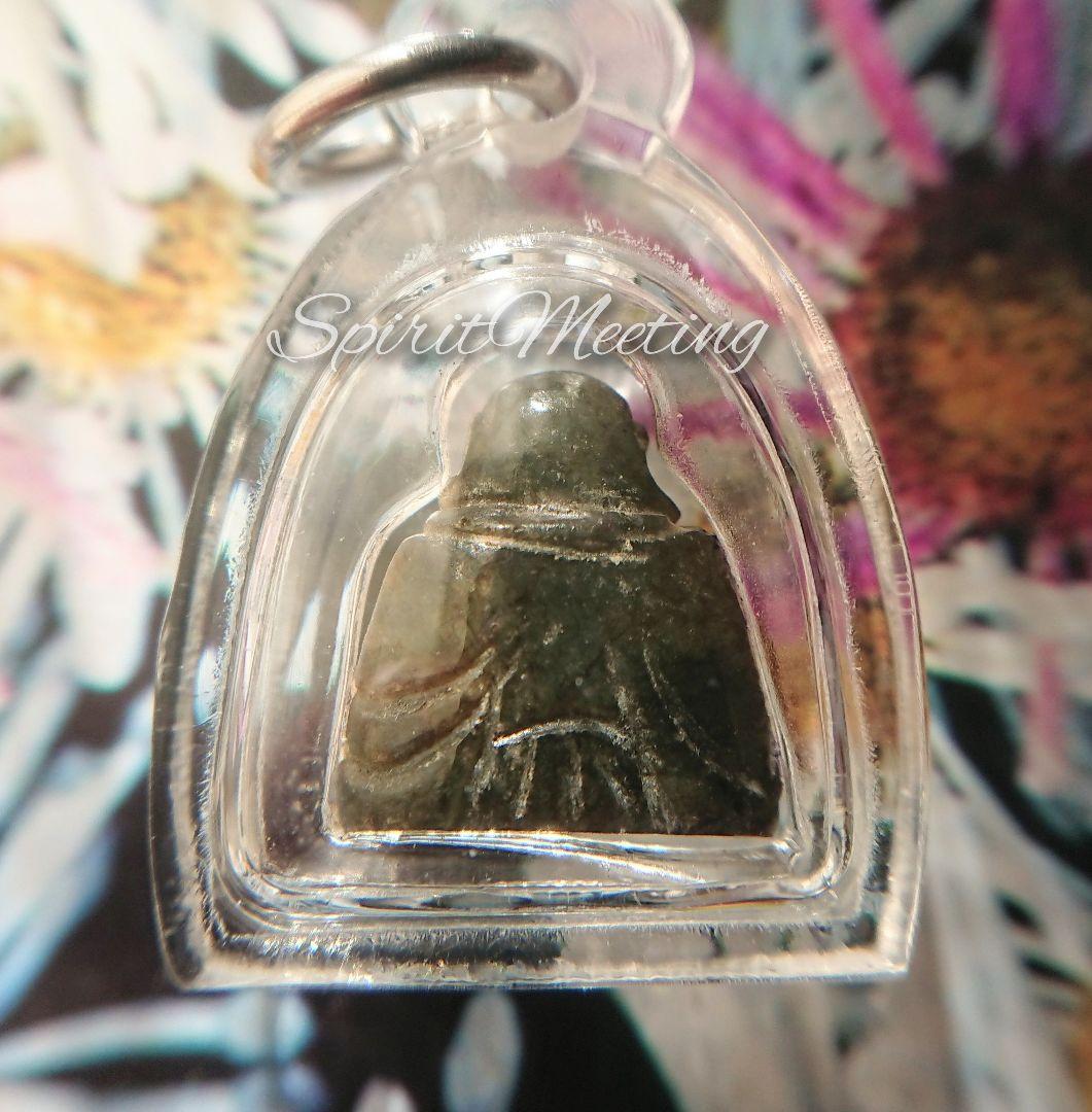 瞑想と翡翠の父　翡翠の仏陀お守り　C プラクルアン　霊石　　パワーストーン　開運