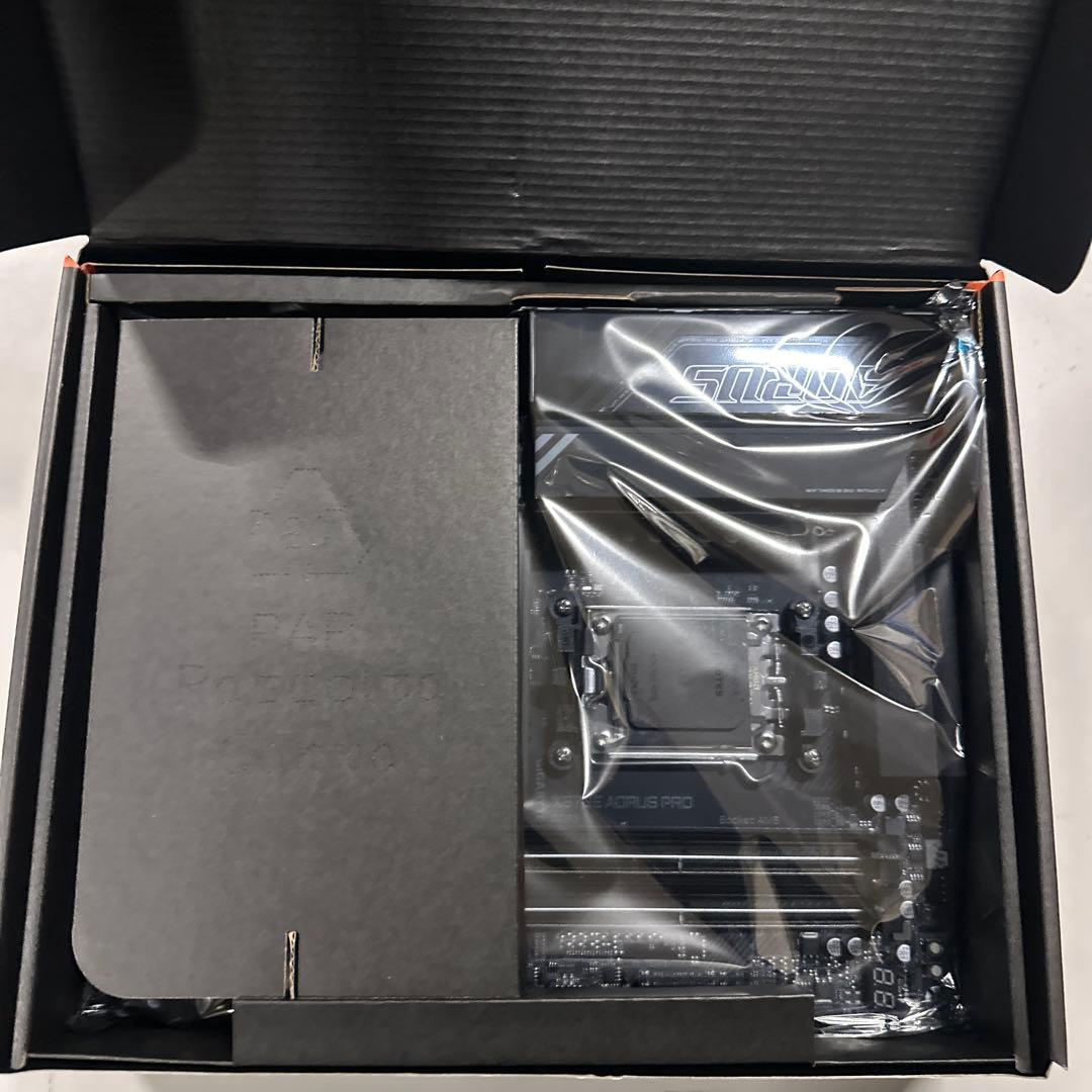 GIGABYTE X870E AORUS PROマザーボード