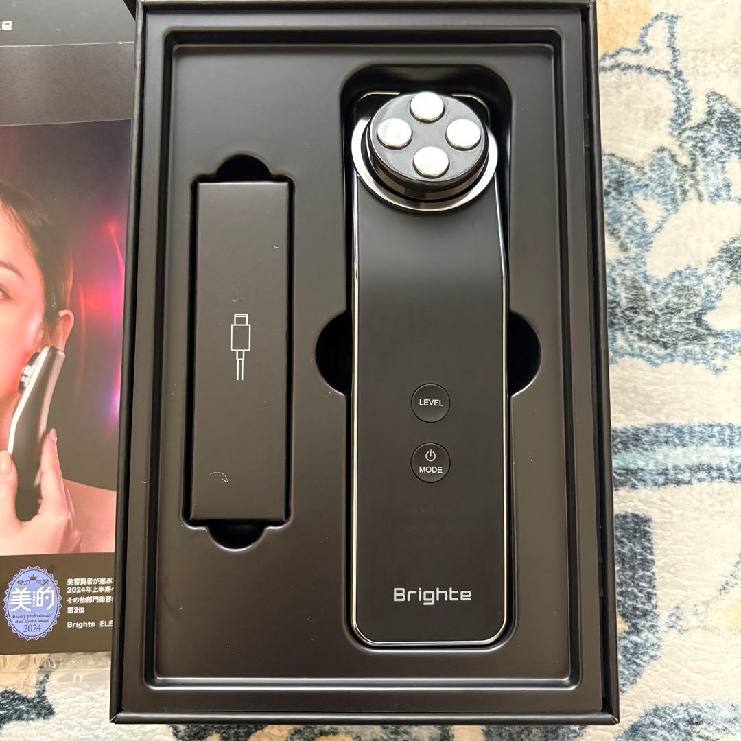 さ*ら様 Brighte エレキリフト ELEKI LIFT 美顔器