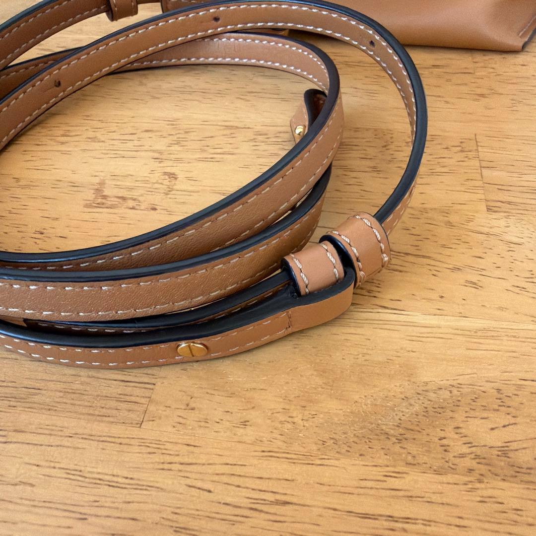 ロエベ フラメンコ クラッチ ミニ　ウォームデザート A411FC2X37