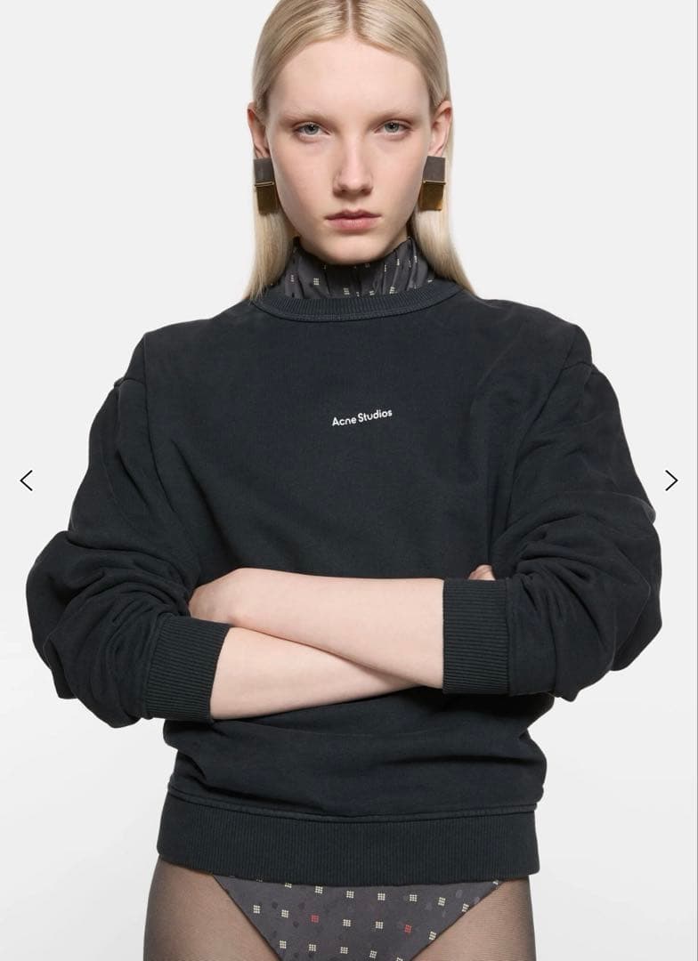 ⭐︎新春SALE⭐︎アクネストゥディオス　ロゴスウェット　ピンク