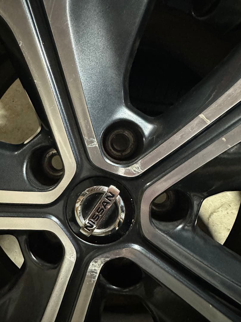 日産 17インチ ホイールセット タイヤ付き　１２日までの特価