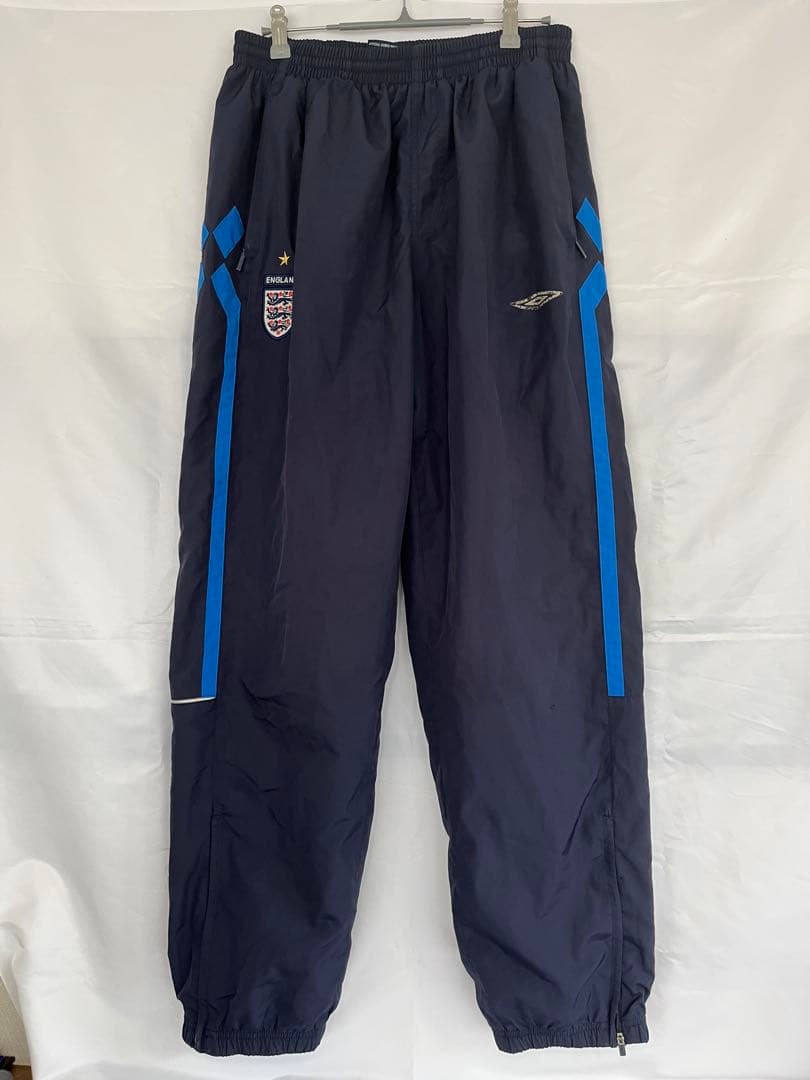希少　アンブロ　イングランド代表　ナイロンジャージXL セットアップ上下セット