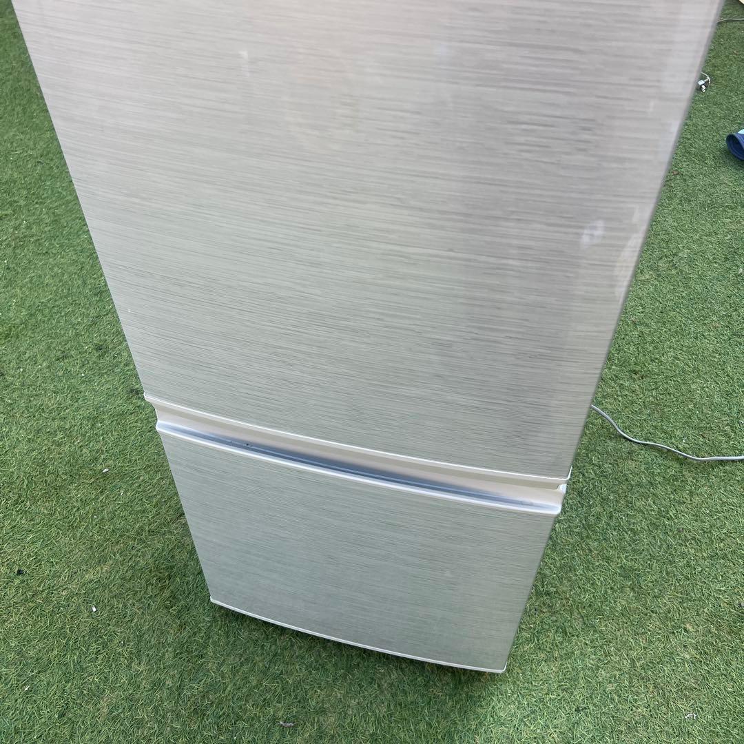 【横浜市内】2020年製　シャープ 137L 2ドア冷蔵庫 左右付け替え可能ドア