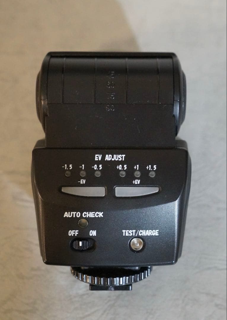 Nikon D5300 AF-S18-５５GiiVR サンパック　PF30X