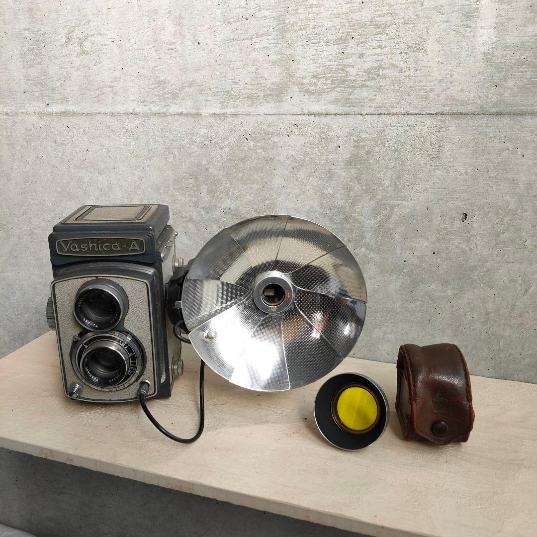 Yashica Yashica-A 二眼レフカメラ